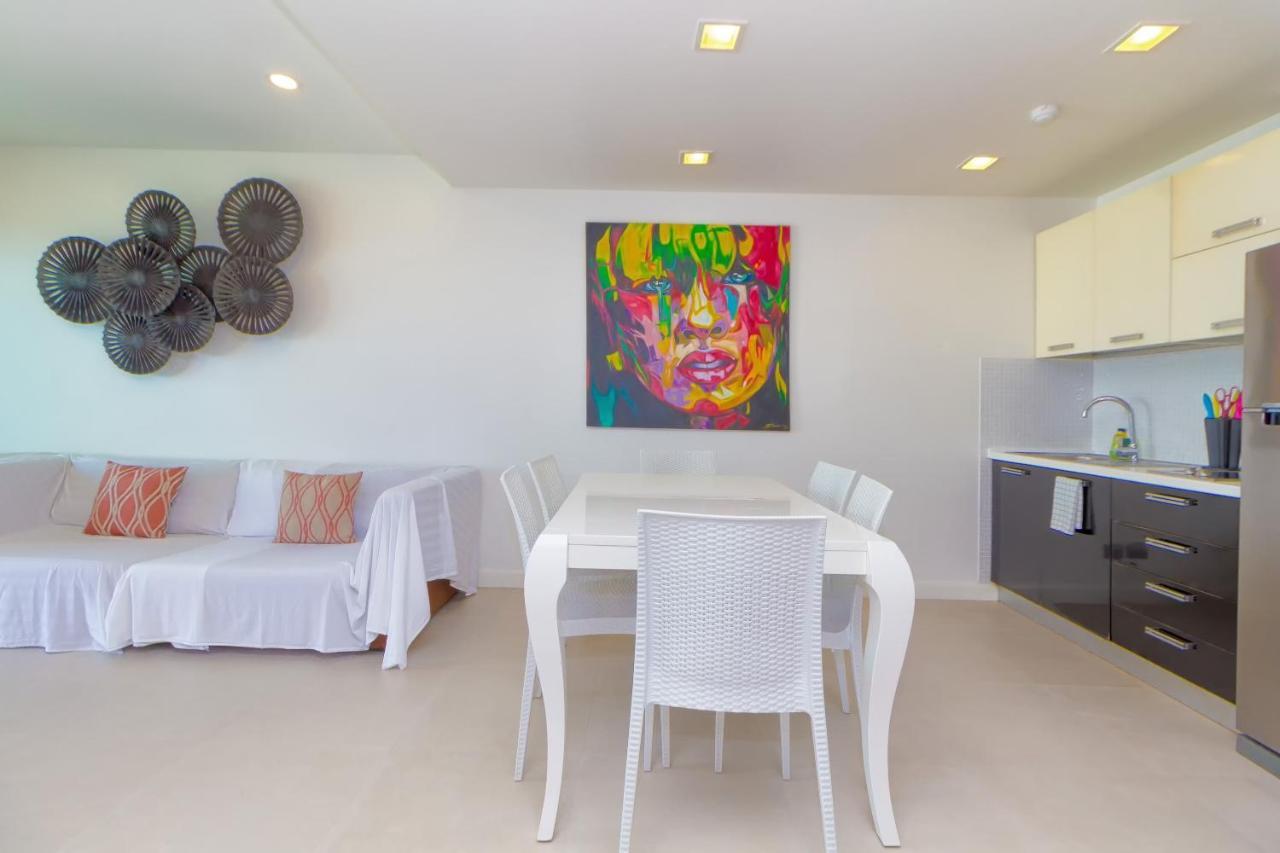 Premium Two-Bedroom Karon Butterfly Suite With Panoramic Sea Views" Exterior photo