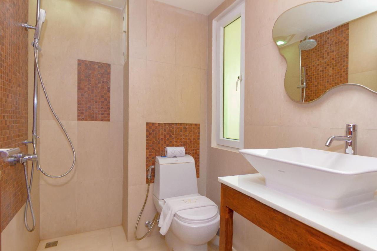 Premium Two-Bedroom Karon Butterfly Suite With Panoramic Sea Views" Exterior photo